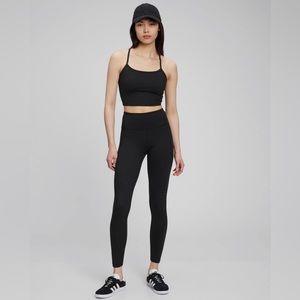 GapFit High-rise breathable recycled eclipse black leggings